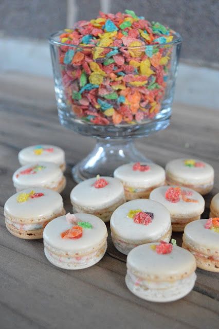 Fruity Pebble Macarons, Fruity Pebbles Macarons, Fruity Pepples, Fancy Treats, Macaron Recipes, Fruity Pebble, Macaroon Cake, French Macarons Recipe, Hunger Pangs