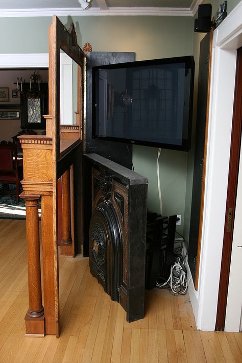 ModVic - The Modern Victorian Steampunk Home    like the corner tv idea with frame that swings out for access to cords Corner Tv Ideas, Fireplace Layout, Steampunk Home, Antique Mantle, Antique Fireplace Mantels, Fireplace Room, Antique Mantel, Steampunk House, Victorian Fireplace