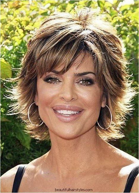 Wilshire Wigs, Over 40 Hairstyles, Middle Aged Women Hairstyles, Color Rubio, Popular Short Hairstyles, Shaggy Short Hair, Middle Aged Women, Short Straight Hair, Best Short Haircuts