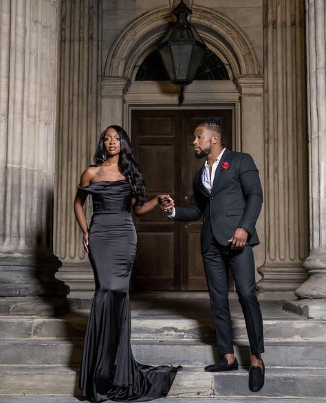 Black Couple Formal Outfits Classy, Couple Formal Outfits Classy Black Tie, Black Tie Couple Outfits, Formal Couple Photoshoot, Matric Photoshoot, Engagement Photoshoot Black Couple, Engagement Photos Black Couples, Preshoot Ideas, Md Photoshoot