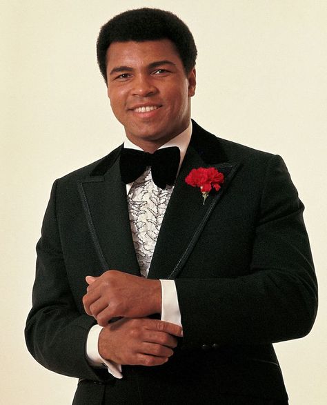 Sportsman of the Year 1974 Muhammad Ali, Chicago Il, Photo Shoot, A Man, The Year, Chicago, Log