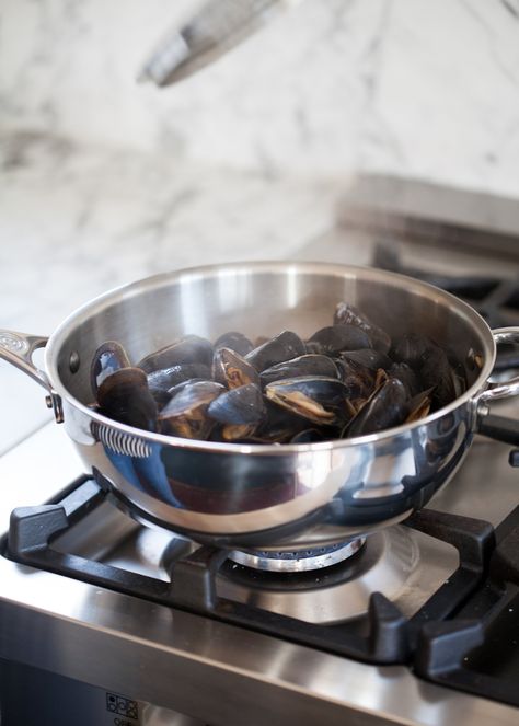 How To Cook Mussels on the Stovetop — Cooking Lessons from The Kitchn Cooking Mussels, Steamed Mussels, Quick Coffee, French Press Coffee Maker, Real Coffee, Cooking Lessons, Quick Weeknight Meals, Health Center, Basic Recipes