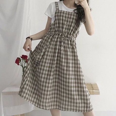 Fashion New York, Korean Casual Outfits, High Fashion Outfits, Casual Day Outfits, Kawaii Fashion Outfits, Fashion Hacks, Fashion Design Clothes, Mid Length Dresses, Korean Outfits