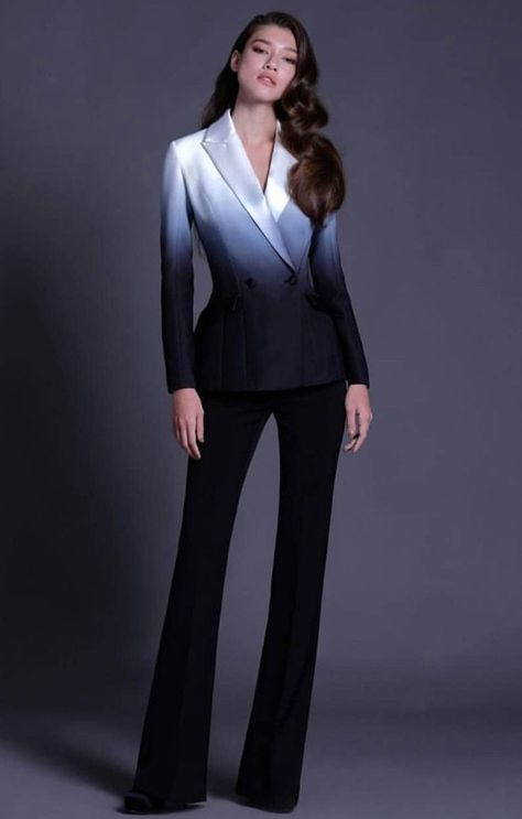 Elegant Suit, Once In A Blue Moon, Suit For Women, Royal Outfits, Woman Suit Fashion, Pantsuits For Women, Dress Aesthetic, Classy Work Outfits, Stylish Work Outfits