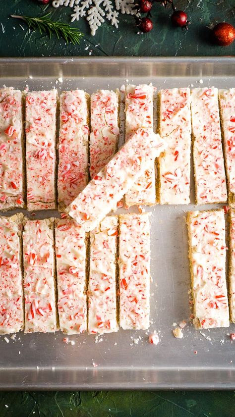 Holiday Rice Krispie Treats, Christmas Rice Krispie Treats, Holiday Rice, Krispie Treats Christmas, Rice Krispie Treats Christmas, White Chocolate Peppermint Bark, Christmas Rice, Rice Krispies Treat, White Chocolate Peppermint