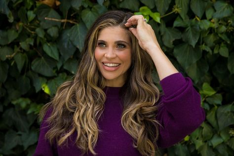 6 Things Danielle Fishel Wants You to Know About Having a Good Hair Day| Danielle Fishel, celebrity beauty,celebrity hair,good hair day, Be Free by Danielle Fishel,Scalp Refresh,hair styles,hair,hair ideas,colored hair pretty hair,hair color ideas,easy hair styles,hair color and styles,cute hair color ideas,celebrity life,celebrity style,celebrity hair styles,celebrity hairstyles,hair celebrities,celebrity hair color Topanga Hair, Danielle Fishel, Celebrity Hair Colors, Cute Hair Colors, Vegan Hair Care, Boy Meets World, Good Hair, Girl Meets World, Boy Meets