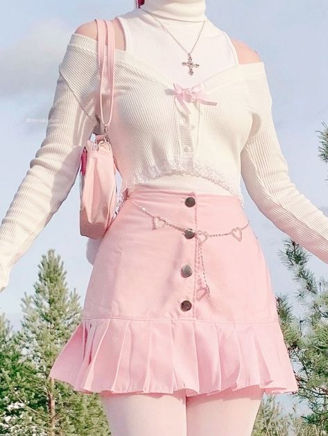 Hello Kitty Skirt Outfit, Pinkcore Aesthetic Outfit, School Outfits Cute Aesthetic, Cute Outfits Aesthetic Soft, Cute Pink Aesthetic Outfits, Kawaii Pastel Aesthetic Outfits, Cute Pastel Outfits Aesthetic, Candycore Outfits, Purple Coquette Outfit