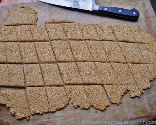 Sesame Seed Bars Recipe, Sesame Seed Bars, Seed Bars Recipe, Sesame Brittle, Sesame Snaps, Sesame Snacks, Sesame Recipes, Sesame Seeds Recipes, Nut Brittle