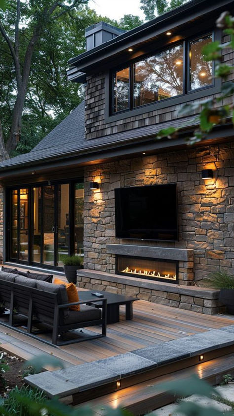 10 Outdoor TV Ideas That Will Blow Your Mind Outdoor Tv Ideas Patio Design, Outdoor Fireplace With Tv, Patio Design Modern, Outdoor Tv Ideas, Outdoor Tv Setup, Garden Cinema, Patio Tv, Outdoor Fire Pit Seating, Small Outdoor Patios