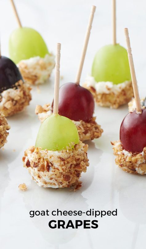 Dipped Grapes, Grape Skewers, Appetizers For Party Easy, Cheese Plate, Fruits Basket, Party Food Appetizers, Appetizers For Party, Goat Cheese, Appetizer Snacks