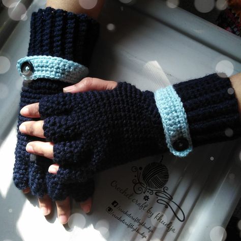 Crochet gloves for men Gloves For Men, Crochet Gloves, Crochet Crafts, Xmas Gifts, Fingerless Gloves, Arm Warmers, Gloves, For Men, Crochet