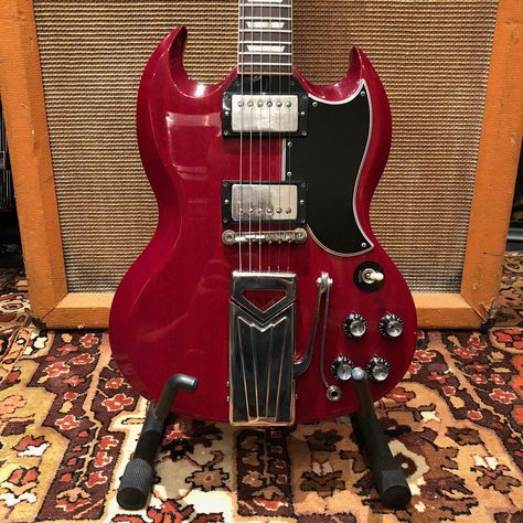 Gibson Vintage 1961 Gibson Les Paul Standard SG Cherry Guitar OHSC 1960's Guitar For Sale The Music Locker Les Paul Aesthetic, Gibson Sg Guitar, Sg Guitar, Epiphone Sg, Gibson Sg Standard, Famous Guitars, Gibson Guitar, Electric Guitar Design, Fender Squier