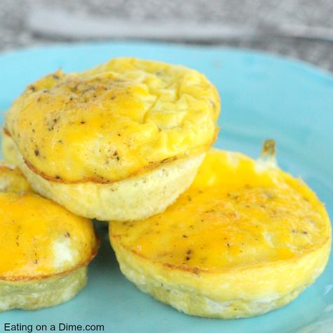 You have to try these scrambled egg muffins for an quick and easy breakfast idea. The kids and adults love them. Scrambled Egg Muffins, Easy Egg Muffins, Easy Scrambled Eggs, Freezer Sandwiches, Eggs In Muffin Tin, Eating On A Dime, Scrambled Eggs Recipe, Egg Muffins Breakfast, Easy Main Dishes