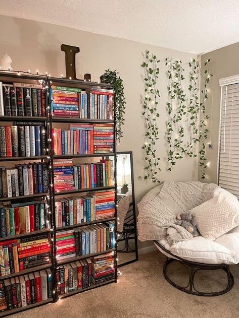 Room Ideas Aesthetic With Bookshelf, Small Office Ideas With Bookshelves, Small Library Room Aesthetic, Book Wall Ideas Bedroom, Room Ideas For Readers, Books Room Ideas, Bookshelf Set Up Ideas, At Home Bookshelves, Cozy Bookish Bedroom Aesthetic