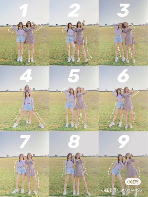 Bff Poses Photoshoot, Cute Bff Poses, Pose Ideas With Bestie, Bff Poses Photo Ideas, Ide Pose Foto, Ide Pose, Photos Bff, Bff Poses, Seni Dan Kraf