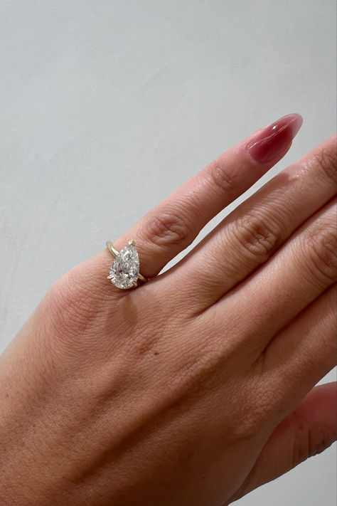 Pear diamond pinky ring | Pear diamond engagement ring | Hailey Bieber engagement ring inspo | Emrata pear diamond ring | Pinky ring | Pear diamond | Engagement ring Hailey Bieber Engagement, Hailey Bieber Engagement Ring, Diamond Pinky Ring, Pear Diamond Ring, Pear Diamond Engagement Ring, Pear Diamond Rings, Ring Inspo, Pear Diamond, Hailey Bieber