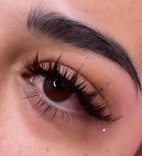 Wispy Eyelash Extensions Doll Eye, Lash Inspo Eyelash Extensions Wispy, Wispy Eyelash Extensions Asian, Spiky Eyelash Extensions, Whispy Lashes Extensions, Fairy Lashes Extensions, Lash Extentions Asian Eyes, Types Of Eyelash Extensions, Lash Extensions Makeup