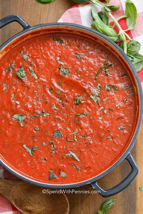 Easy Marinara Sauce | Spend With Pennies | Bloglovin’ Maranara Sauce, Slow Cooker Pasta Sauce, Marinara Pasta, Homemade Meat Sauce, Easy Marinara Sauce, Pasta Sauce Recipe, Slow Cooker Spaghetti, Easy Pasta Sauce, Spaghetti Pie