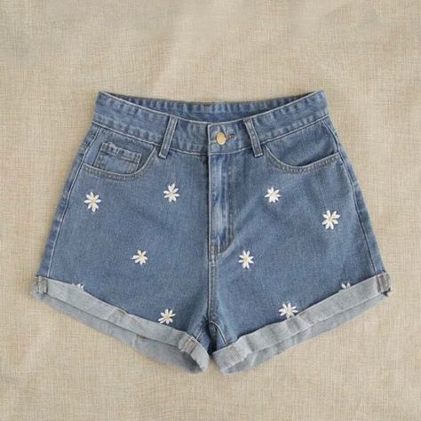 Brand New Shorts High Wasted Shorts, Blue Sunflower, Shein Shorts, Casual Denim Shorts, Fesyen Hijab, Blue Jean Shorts, Medium Dress, Large Dress, Loose Fitting Tops