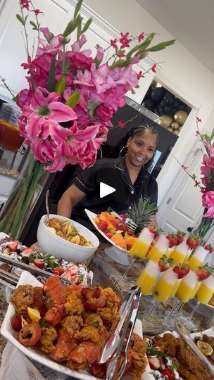 Breakfast Setup Ideas, Brunch Setup Ideas Buffet Tables, Brunch Food Display, Breakfast Buffet At Home, Brunch Set Up Ideas Buffet Tables, How To Plan A Brunch, Hotel Brunch Buffet, Brunch With Babs Weekly Rotation, At Home Brunch Ideas