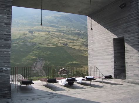 Poetry in Space: Vals Thermal Spa in Switzerland Kolumba Museum, Therme Vals, Swiss Architecture, Serpentine Pavilion, Pool Chaise, Inspiring Architecture, Thermal Baths, Peter Zumthor, Thermal Spa