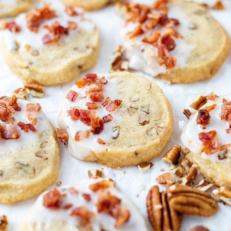 Bacon Dessert Recipes, Bacon Desserts, Thanksgiving Dessert Recipes, Gluten Free Pecan, Shower Foods, Maple Icing, Pecan Shortbread Cookies, Pecan Shortbread, Pecan Sandies