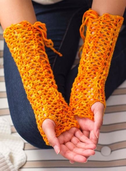 Corset-Laced Gauntlets (Free Crochet Pattern) - Craftfoxes Crochet Gloves Free Pattern, Crochet Arm Warmers, Crochet Wrist Warmers, Fingerless Gloves Crochet Pattern, Gauntlet Gloves, Bruges Lace, Crochet Leg Warmers, Glove Pattern, Crochet Gloves Pattern