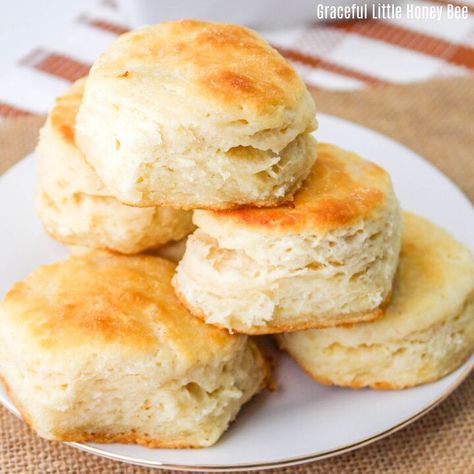 If you’re craving the fluffy, buttery biscuits from your favorite fast food restaurant, then you’re going to LOVE this copycat version of Chick-fil-A biscuits. This post contains affiliate links, if you make a purchase through one of these links, we will make a small commission at no extra cost to you. See our Disclosure Policy for more information. Thank you for your support. Copycat Chick-fil-A Biscuits If you’re anything like me, then you can’t turn down a… Chick Fil A Biscuit Recipe, Brownie Mix Waffles, Fun Fall Desserts, Angel Biscuits, Copycat Chick Fil A, Homemade Biscuits Recipe, Bread Winners, Homemade Garlic Bread, Buttery Biscuits