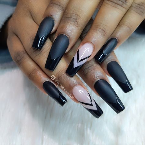 Black Nails Matte And Glossy, V French Tip Nails Coffin, Black V French Tip Nails, V French Tip Nails, V French Tip, Beginner Nail Designs, Xl Nails, Cocoa Powder Recipes, Black French Nails