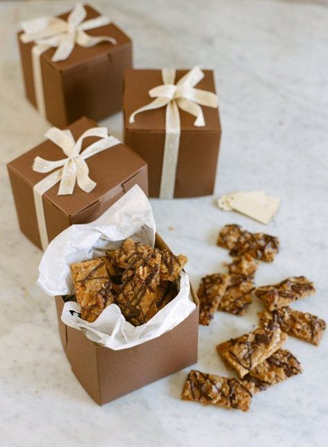 Recipe: Graham Cracker Toffee — 5 Food Gift Recipes from Maggie Battista | The Kitchn | Bloglovin’ Dear Girlfriend, Holiday Food Gifts, Graham Cracker Toffee, Gift Recipes, Cracker Toffee, Toffee Recipe, Christmas Candy Recipes, Xmas Cookies, Edible Gifts