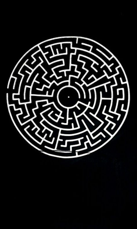 The Maze Runner ♡ Maze Runner Maze Map, Maze Runner Lockscreen, The Maze Runner Drawings, Maze Runner Tattoo, Maze Aesthetic, Maze Runner Wallpaper, Domino Pizza, Maze Runner Quotes, Runner Tattoo