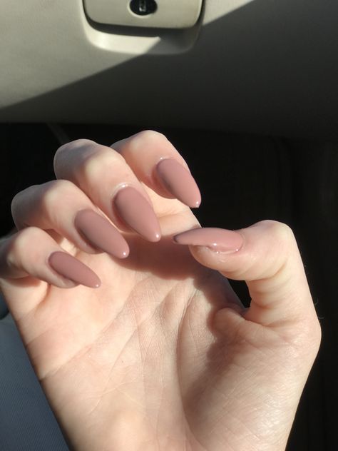 Acrylic Nails Almond Shape, Beauty Hacks Nails, Milky Nails, Hello Nails, Simple Gel Nails, Minimal Nails, Basic Nails, Blush Nails, Classic Nails