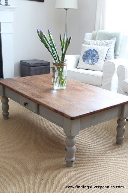 French Linen Coffee Table - Finding Silver Pennies Grey Dining Room Chairs, Refurbished Table, Coffee Table Makeover, Painted Coffee Tables, Grey Dining Room, Paris Grey, Table Makeover, Bohol, Lounge Decor