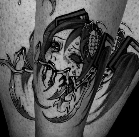 Small Gore Tattoos, Japanese Horror Tattoo, Gore Tattoos, Entropy Tattoo, Gore Tattoo, Blue Rose Tattoos, Wicked Tattoos, Tattoo Instagram, Kawaii Tattoo