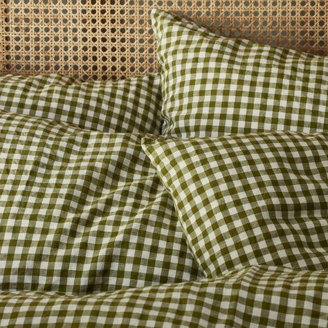 Piglet In Bed, Modern Cottagecore, Gingham Linen, Green Gingham, Cottagecore Style, Bedding Essentials, House Mouse, Shoe Boutique, Linen Duvet Covers