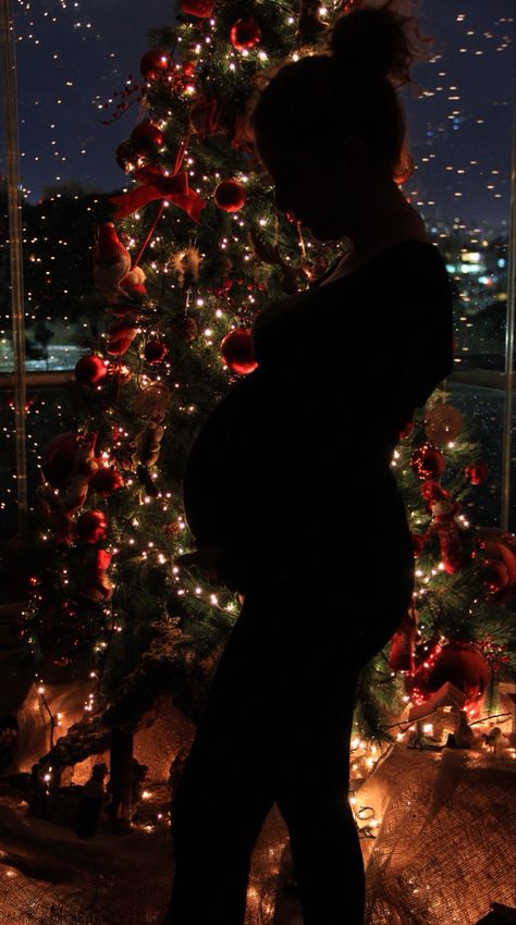 Christmas pregnant photography Christmas Pregnancy, Silhouette Christmas, Silhouette Images, Pregnancy Photos, Maternity Photography, Baby Photos, Christmas Tree, Christmas Decorations, Holiday Decor