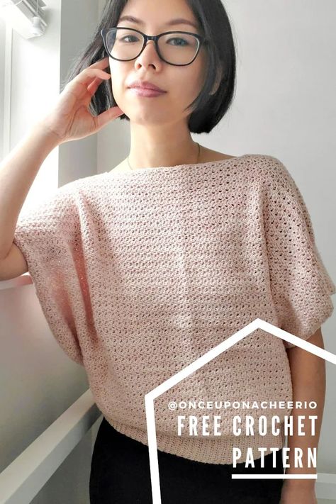 Cecilia Crochet Summer Top Free Crochet Pattern Summer Crochet Top Pattern, Summer Crochet Top, Crochet Blouse Pattern, Crochet Sweater Free, Crochet Tee, Poncho Crochet, Crochet Sweater Pattern Free, Crochet T Shirts, Crochet Ladies Tops