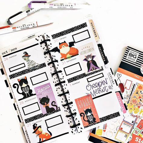 Happy Planner Halloween Layout, Happy Planner Halloween, Paper Organizing, Happy Planner Free Printable, Halloween Layout, Planner Spreads, Creative Planner, Office Paper, Planner Spread