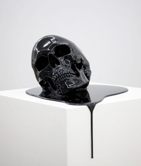 I want a melting skull sculpture!!! Dead Can Dance, Creation Art, Black Skull, Metal Girl, 문신 디자인, Black Skulls, Keep It Real, Sculpture Installation, Skull And Bones