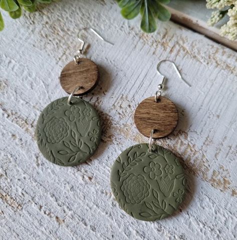 Handmade Polymer Clay Earrings, Floral Earrings, Dangle Earrings, Olive Green Clay Earrings, Wood Earrings, Flowers, Gift for Her, Gift Idea Polymer Clay And Wood Earrings, Earthy Clay Earrings, Green Clay Earrings, Stamped Clay, Bridal Earrings Statement, Boho Clay Earrings, Boho Bridal Earrings, Twisted Tree, Diy Earrings Polymer Clay