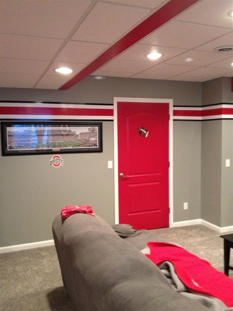 Ohio State Rooms Man Caves, Ohio State Basement, Football Basement, Baseball Basement, Ohio State Rooms, Sports Cave, Man Cave Essentials, Garage Paint, Ohio Buckeyes