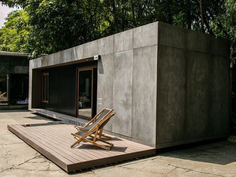 Cement Board Wall, Popup House, Prefabricated Cabins, Prefab Shipping Container Homes, Tiny Container House, Fiber Cement Board, Cement Panels, Houses In Mexico, Cement Board