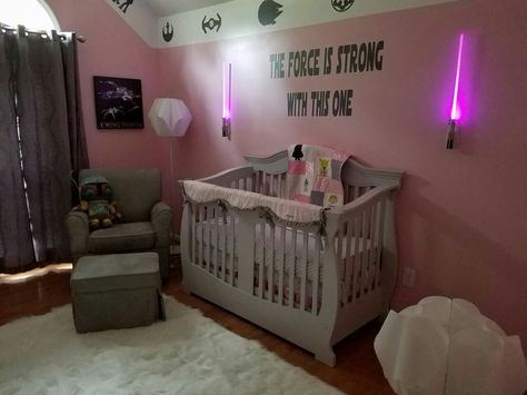 Princess Leia Nursery, Girl Star Wars Nursery, Star Wars Baby Shower Ideas Girl, Grogu Nursery, Mandalorian Nursery, Star Wars Nursery Ideas, Star Wars Nursery Girl, Starwars Nursery, Star Wars Baby Nursery