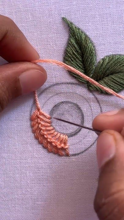 Embroidery Designs Cross Stitch, Simple Flower Design Embroidery, Basic Flower Embroidery Stitches, Hand Embroidery Rose Pattern, Stumpwork Embroidery How To Do, Metallic Embroidery Ideas, How To Sew Flowers Embroidery, How Embroidery Flowers, All Over Embroidery Designs Kurti