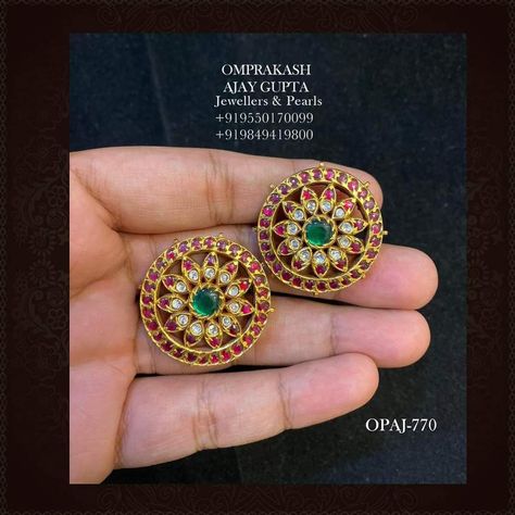 Big Studs Earrings Indian, South Indian Gold Earrings, Big Studs Earrings, Indian Gold Earrings, Jhumkas Gold, Big Earrings Gold, Big Stud Earrings, Ear Tops, Temple Jewellery Earrings