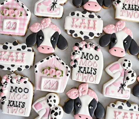 Moo Moo Kali’s Two! 🐮 . . . #cowcookies #2ndbirthday #moomoo #birthdaycookies #kidsparty #sweetaudrinas #cookies #texascookier… | Instagram Cow Cookies 2nd Birthday, Moo Moo Two Birthday, Moo Moo I’m Two Cookies, Moo Moo Look Whos 2 Birthday, Moo Moo Im Two Cookies, Moo Moo Im Two Birthday Cake, Moo Moo I'm Two Birthday Food, Moo Moo I’m Two Birthday Party, Moo Im Two