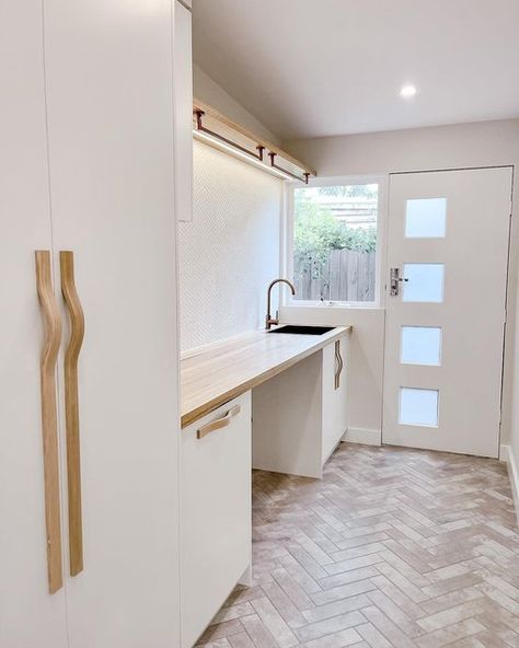 Outdoor Laundry Rooms, Outdoor Laundry, White Herringbone Tile, Macedon Ranges, Timber Battens, Laundry Room Flooring, Laundry Space, White Laundry, White Herringbone