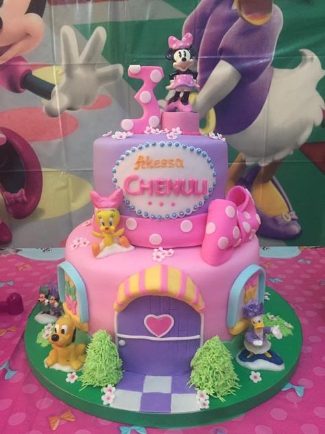 Minnie’s Bowtique Cake, Daisy Duck Cake, Truck Birthday Cakes, Minnie Mouse Birthday Party Decorations, Minnie Mouse Birthday Cakes, Animal Birthday Cakes, Tropical Birthday Party, Duck Birthday, Twins 1st Birthdays