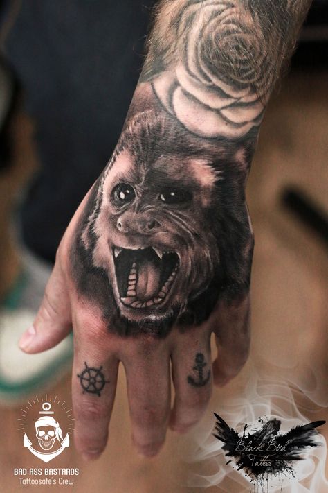 Monkey Hand Tattoo, Gorilla Hand Tattoo, Chris Brown Neck Tattoo, Wallpaper Giraffe, Lion Forearm Tattoos, Monkey Tattoo, Africa Tattoos, Shoulder Tats, Shadow Tattoo