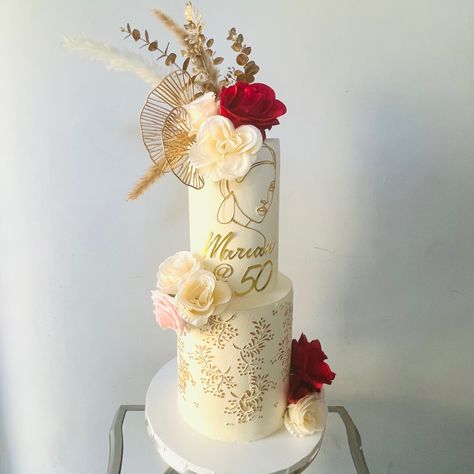 50th Birthday cake Two Tier Birthday Cake For Women Elegant, Gold Two Tier Cake, 50th Birthday Cake Ideas For Women, Gold And White Cake, Sweet Bakes, Tiered Cakes Birthday, Tiered Cake Design, Three Tier Cake, Gold Birthday Cake